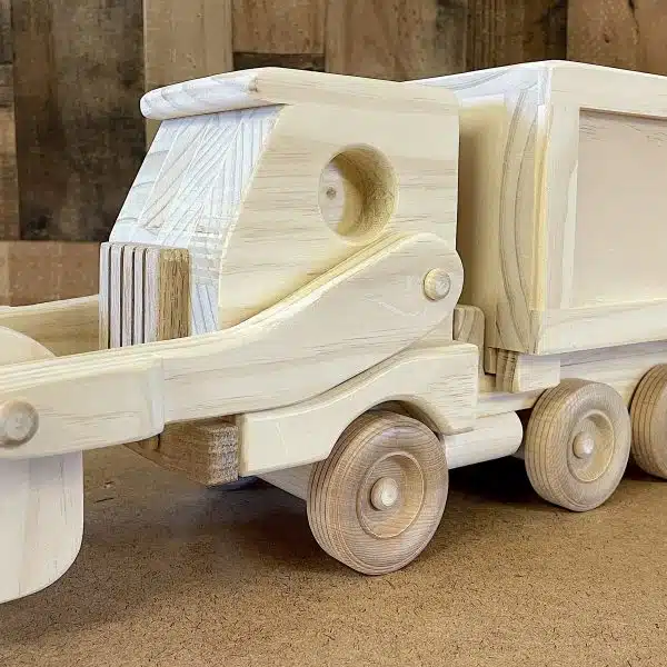 Wooden Garbage / Recycling Truck